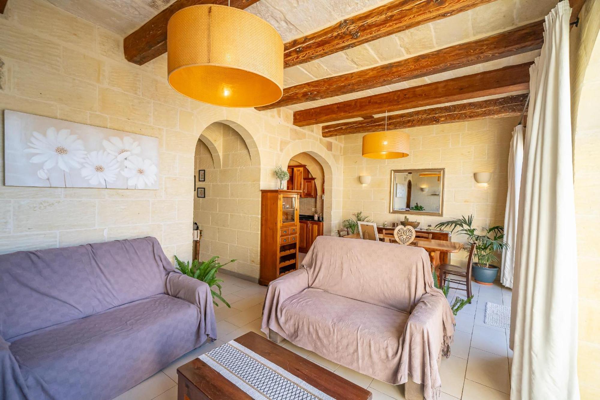 4 Bedroom With Private Pool * Zebbug (Gozo)